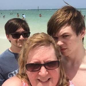 Meet your Posher, Nancy